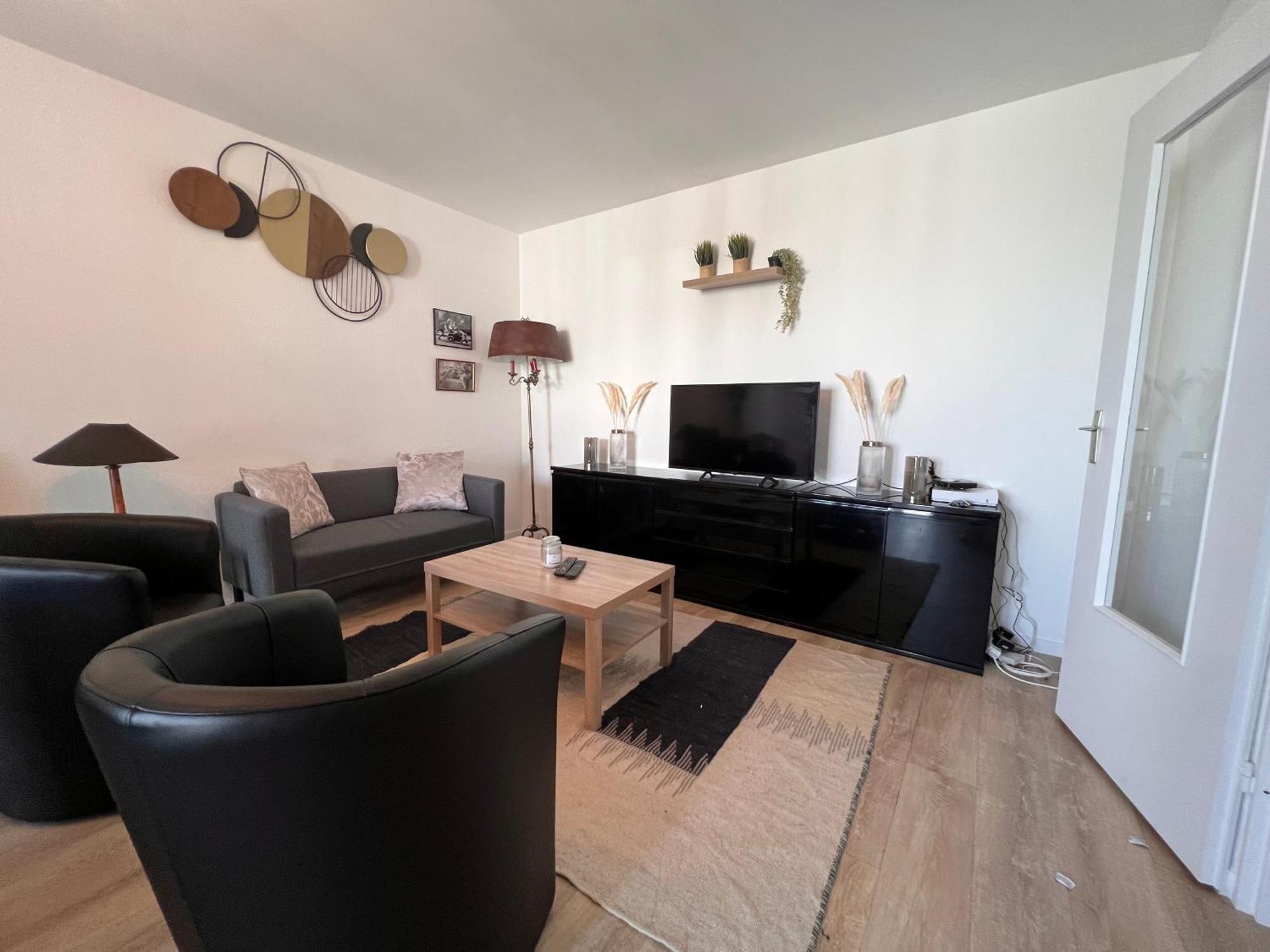 אורליאן T3 Pied De La Gare + Centre Commercial Tout Inclus מראה חיצוני תמונה